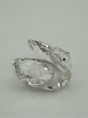 Iris Arc Crystal Swan Figurine Large w/ Original Box